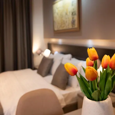 Hotel Sun