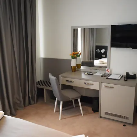 Sun Hotel 3*